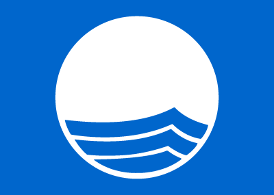 Blauwe vlag voor Jachthaven Stenhuis. Vraag het Blauwe Vaantje aan op het havenkantoor.