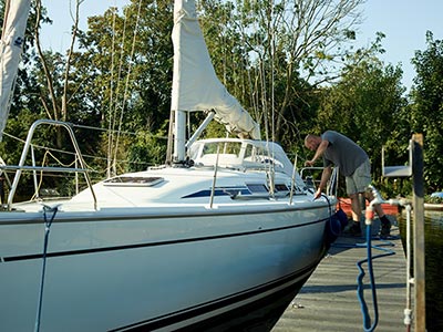 Jachthaven Stenhuis Zomer - Service door vakmensen